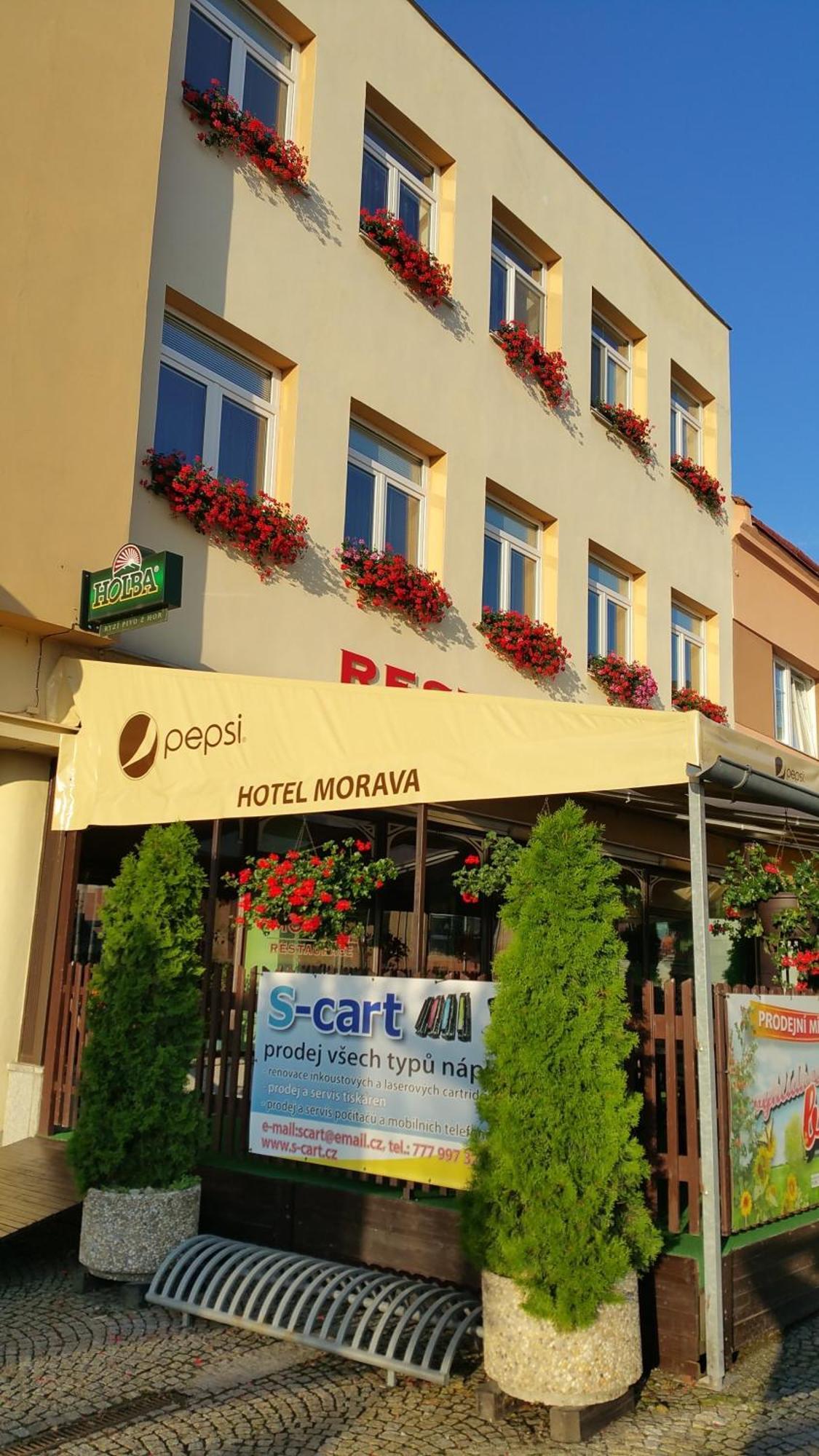Hotel Morava Jevicko Exterior photo